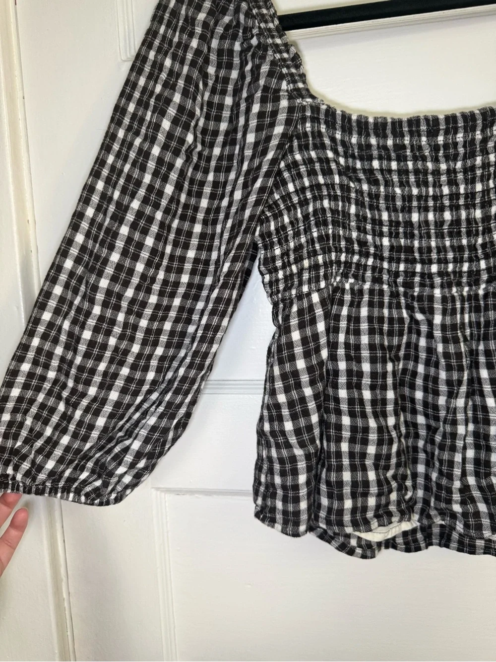 Abercrombie & Fitch Black and White Smocked Plaid Peasant Blouse Fall Boho Sz M